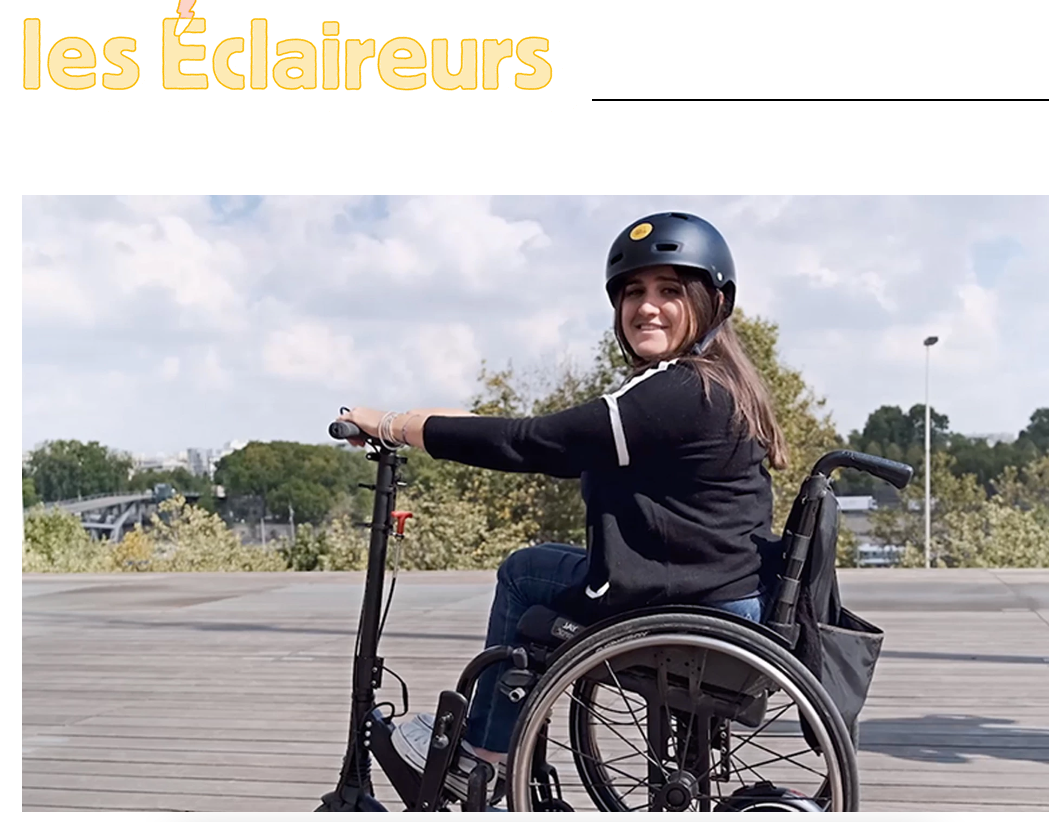 Les éclaireurs : PARAPLÉGIQUE, ELLE MOTORISE DES FAUTEUILS ROULANTS AVEC DES TROTTINETTES ÉLECTRIQUES